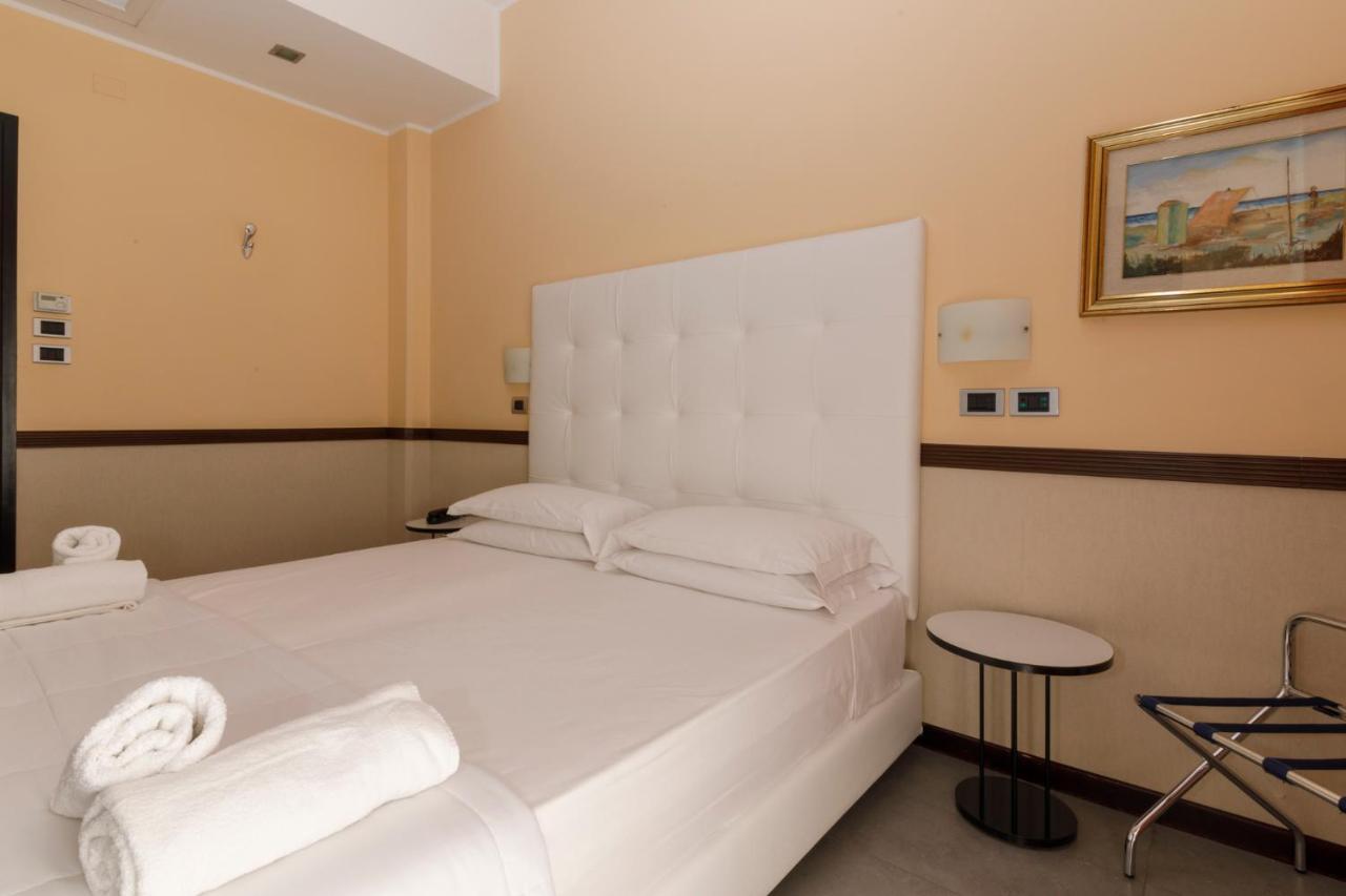 Hotel Derby Rimini Luaran gambar
