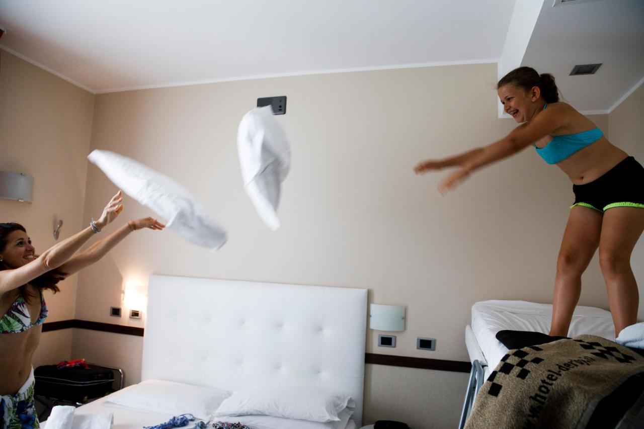 Hotel Derby Rimini Luaran gambar